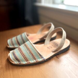 Kids PONS leather sandals